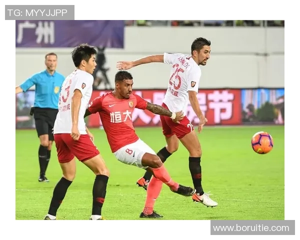 广州恒大与上海上港激战四五精彩集锦回顾与分析